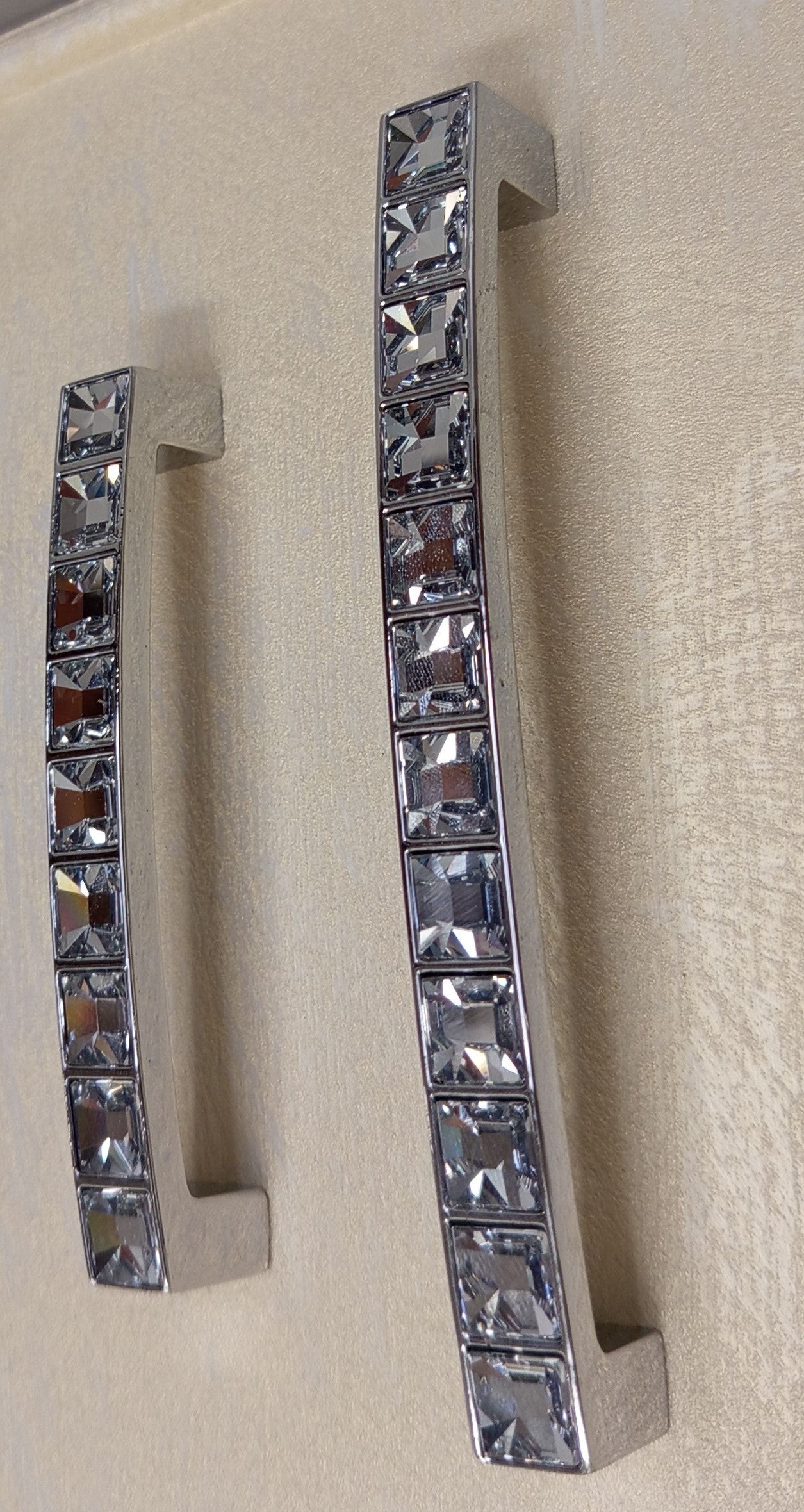 MANIGLIA MADE WITH SWAROSKI ELEMENTS SERIE 550 LINEA LUXURY GIUSTI