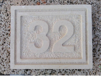 NUMERI CIVICI IN PIETRA LECCESE