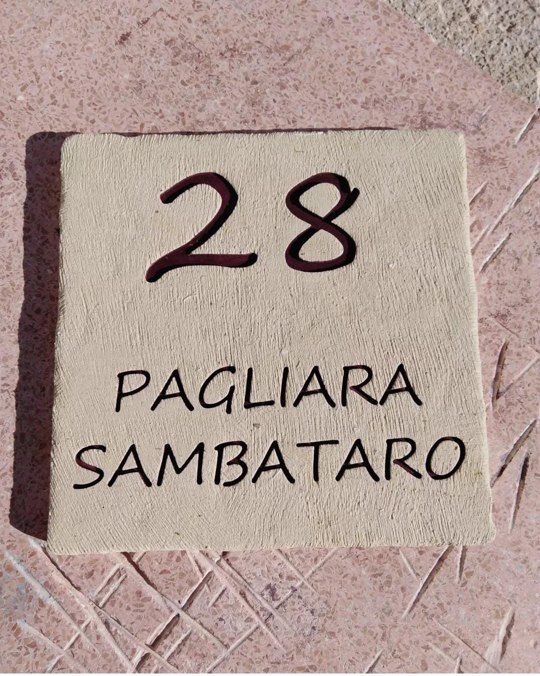 NUMERI CIVICI IN PIETRA LECCESE